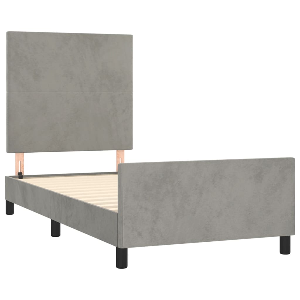 Cadre de lit sans matelas gris clair 100 x 200 cm en velours - 4