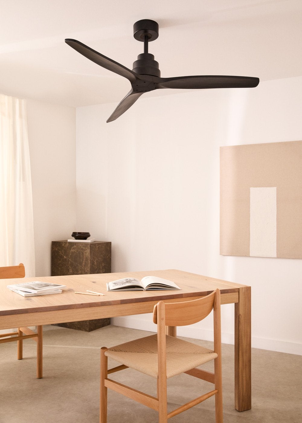 WINDSTYLANCE DC - Ventilateur de Plafond 40W Silencieux Ø132 cm - Sans lumière et avec télécommande - 2