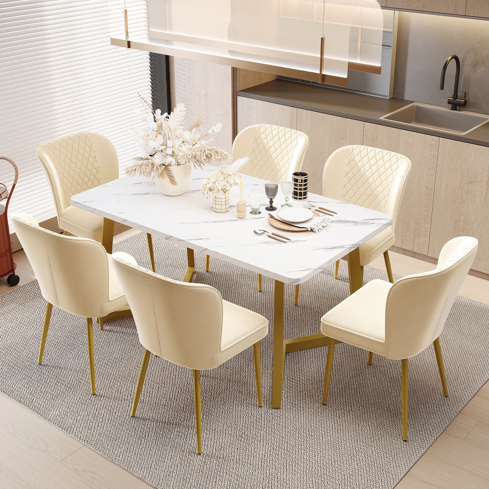 Juego De 4 Sillas De Comedor Tilde De Terciopelo Color Crema. | Leroy