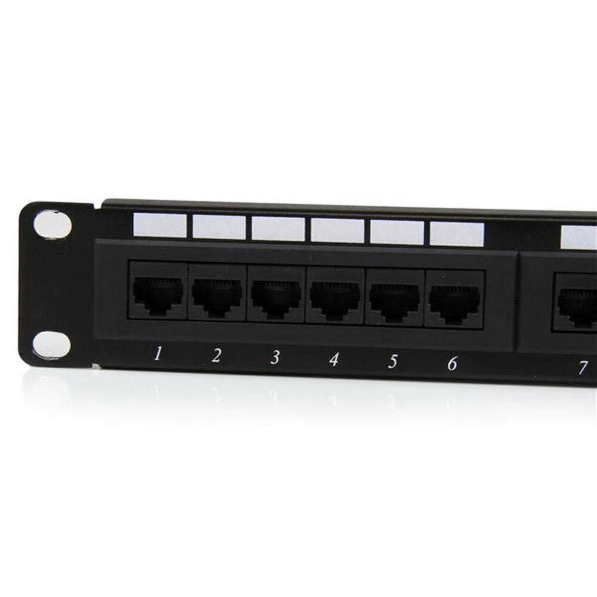 Panel krosowniczy Startechcom C6PANEL24 24 porty RJ45 czarny