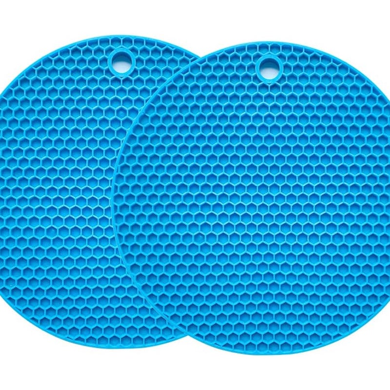 Podkładka silikonowa, mata izolacyjna (zestaw 2 szt.), odporna na wysokie temperatury, antypoślizgowa, trwała (niebieska)