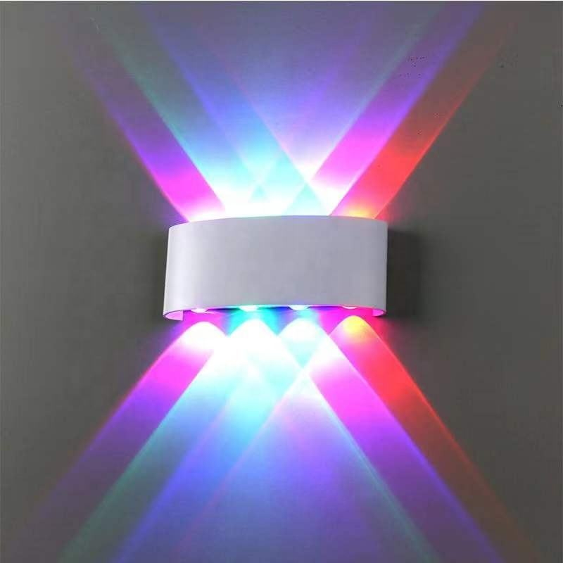 Kinkiet LED do wnętrz i na zewnątrz, aluminiowa lampa ogrodowa 8 W, lampka nocna 8 LED, wodoodporna IP65, kolorowe światło