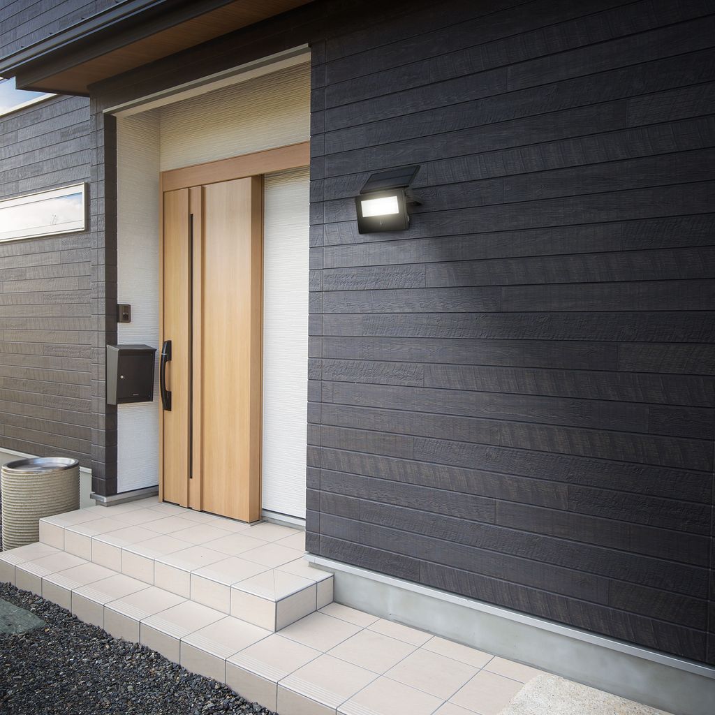 Applique Solare Nordico Suna Plastica Nero Led Integrato 5W 4000K - 6