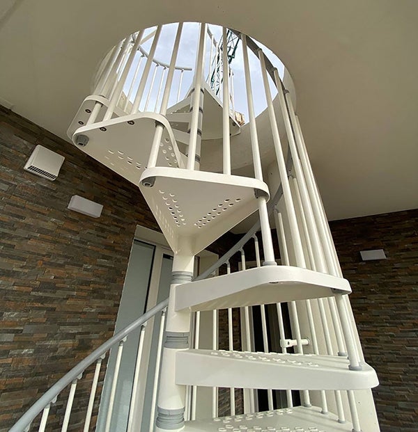 Escalier colimaçon extérieur 12 marches - Hauteur à franchir de 2.52 à 2.76m - Diamètre 1.60m - Couleur zinc blanc - EXTERIOR160/ZB-12 - 4