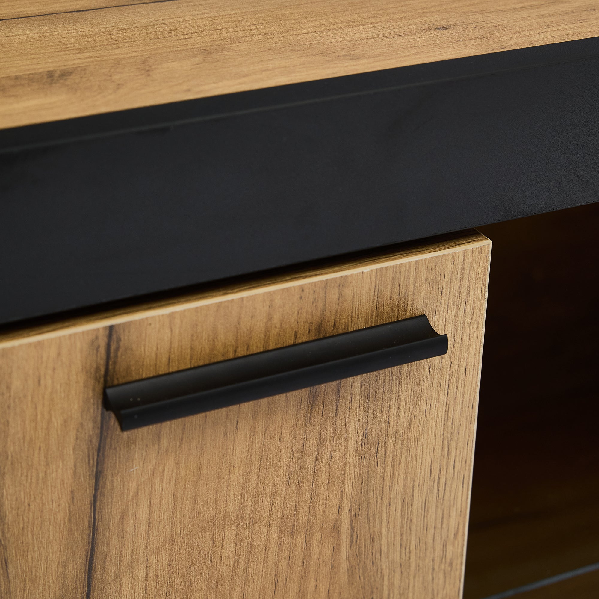 Meuble TV avec 1 porte, 1 tiroir et 2 compartiments - 160 x 40 x 50 cm - Panneau de particules et étagère en verre - LEDs - Noir et chêne - 7