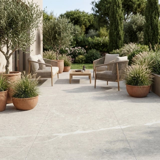 Dalle extérieur sur plots Yaiza 2.0 blanc grisé R11 100x100 cm - Réflex Boutique